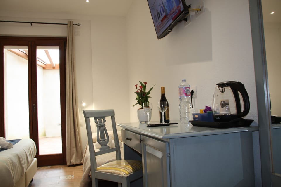 Comfort Double or Twin Room, Private Bathroom, City View | Individually furnished, desk, laptop workspace, soundproofing
