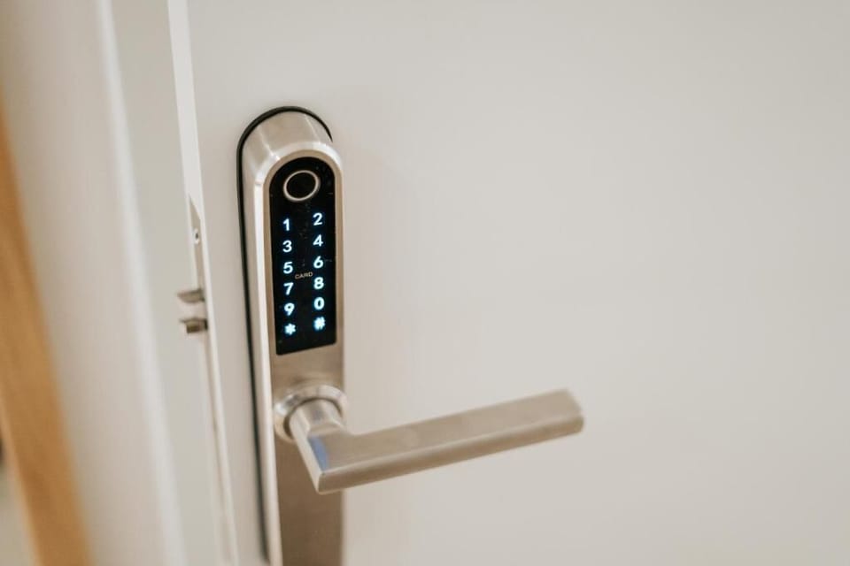 In-room safe, desk, soundproofing, iron/ironing board