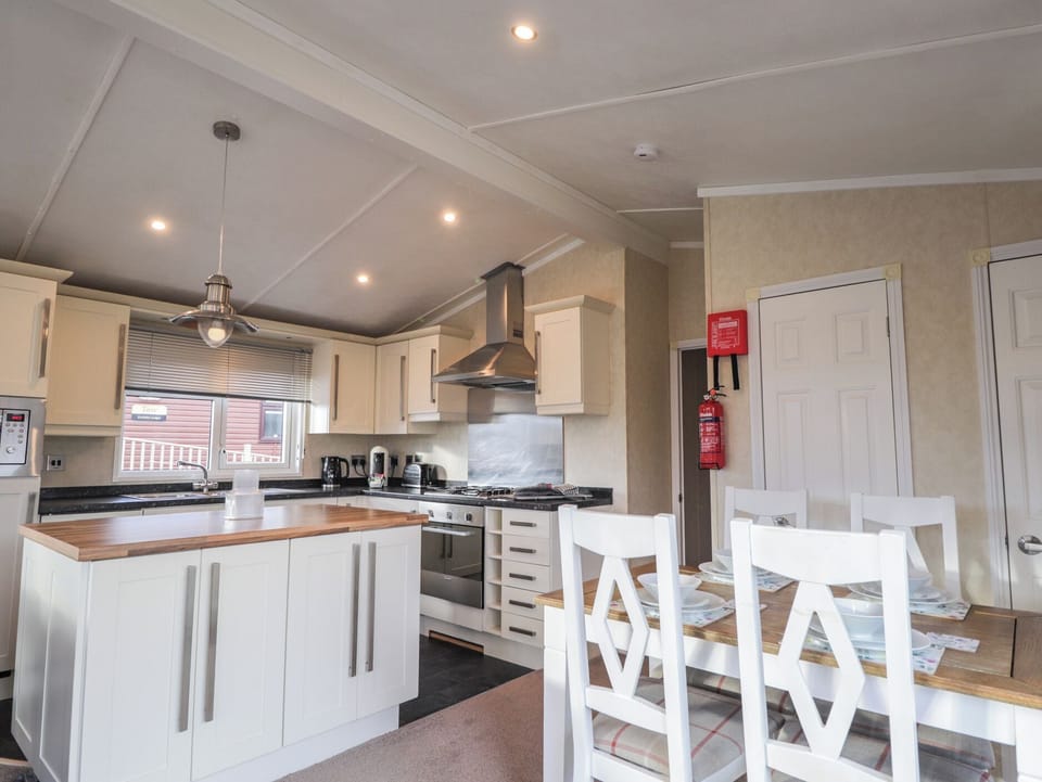 Fridge, microwave, dishwasher, electric kettle