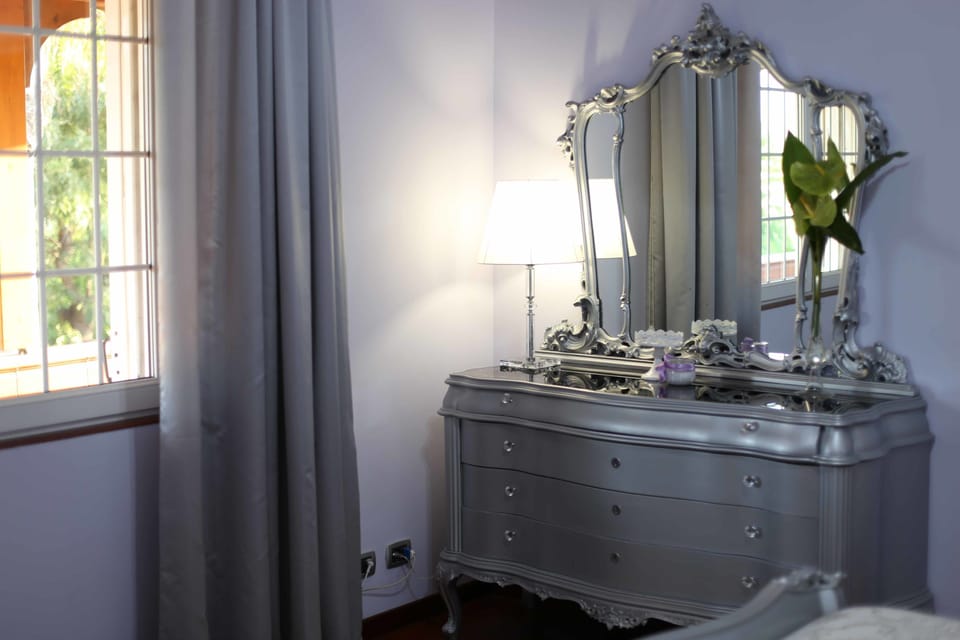 Luxury Suite, 1 King Bed, Bathtub, Park View | View from room