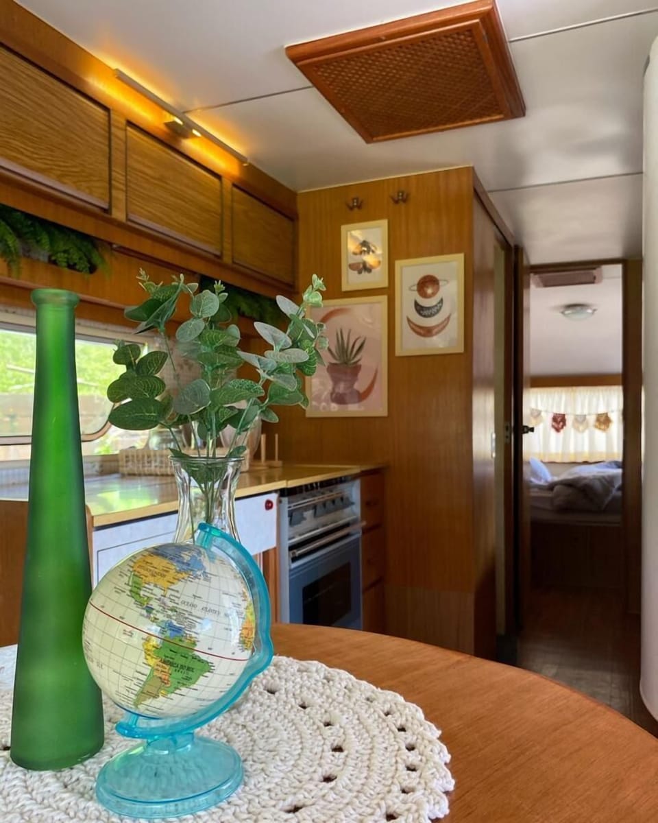 Mobile Home | Free WiFi