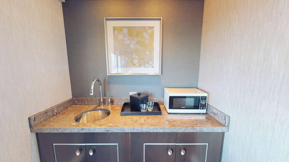 Suite, 1 King Bed | Premium bedding, pillowtop beds, in-room safe, individually decorated