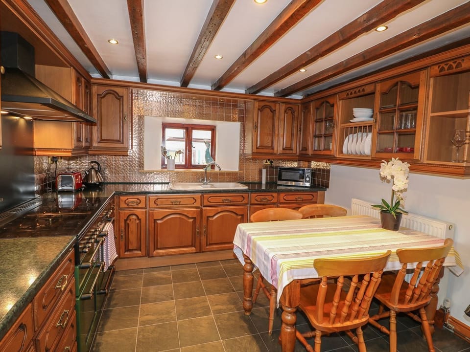 Fridge, microwave, toaster, cookware/dishes/utensils