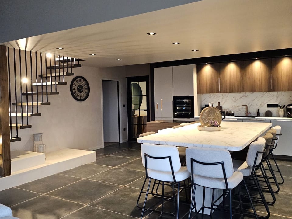 Premium Villa, Private Pool, Garden View | Dining