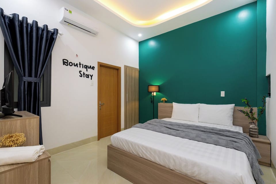 Standard Double Room | Select Comfort beds, free WiFi, bed sheets