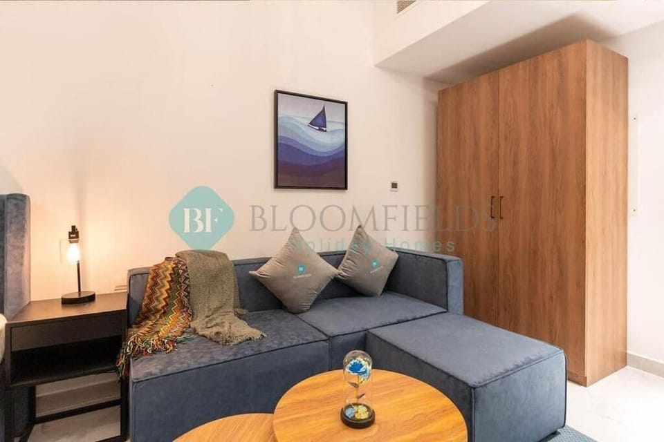 Apartment, Balcony | Living area | TV