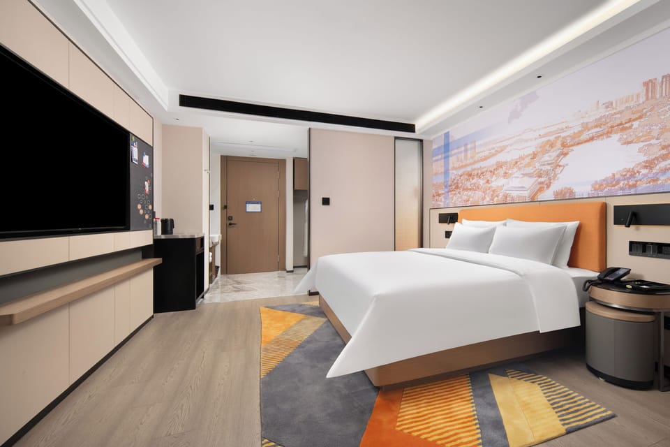 Comfort Double Room, City View | Laptop workspace, free WiFi