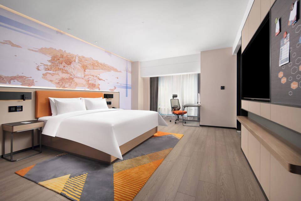 Business Double Room, City View | Laptop workspace, free WiFi