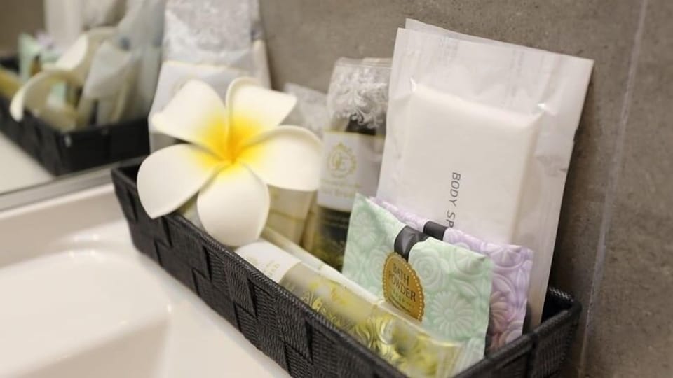 Bathroom amenities
