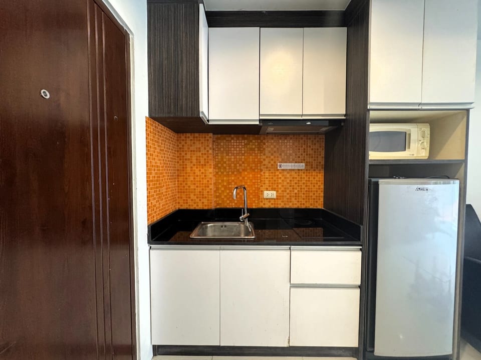 Apartment, 1 Bedroom, Smoking, Balcony | Interior