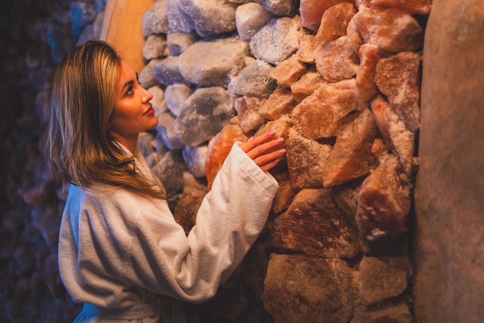 Couples treatment rooms, sauna, hot tub, steam room, Turkish bath