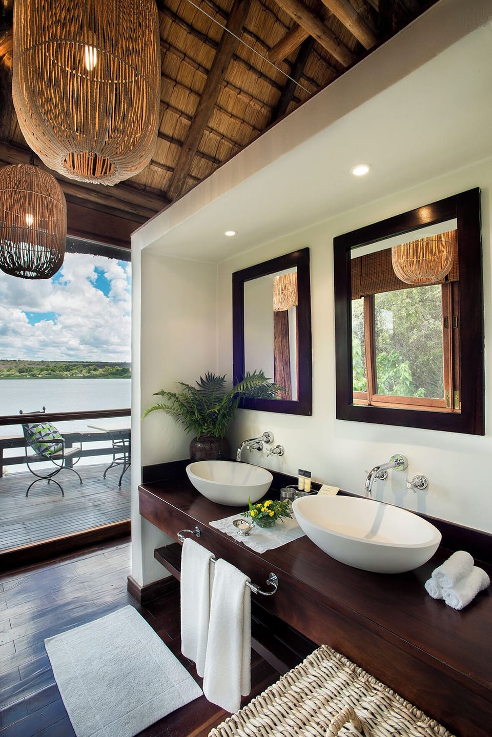 Luxury Chalet, River View | Bathroom | Free toiletries, hair dryer, towels, soap