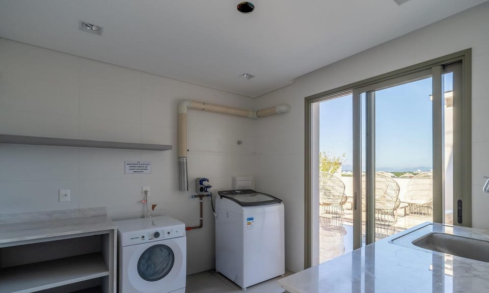 Basic Apartment | Interior