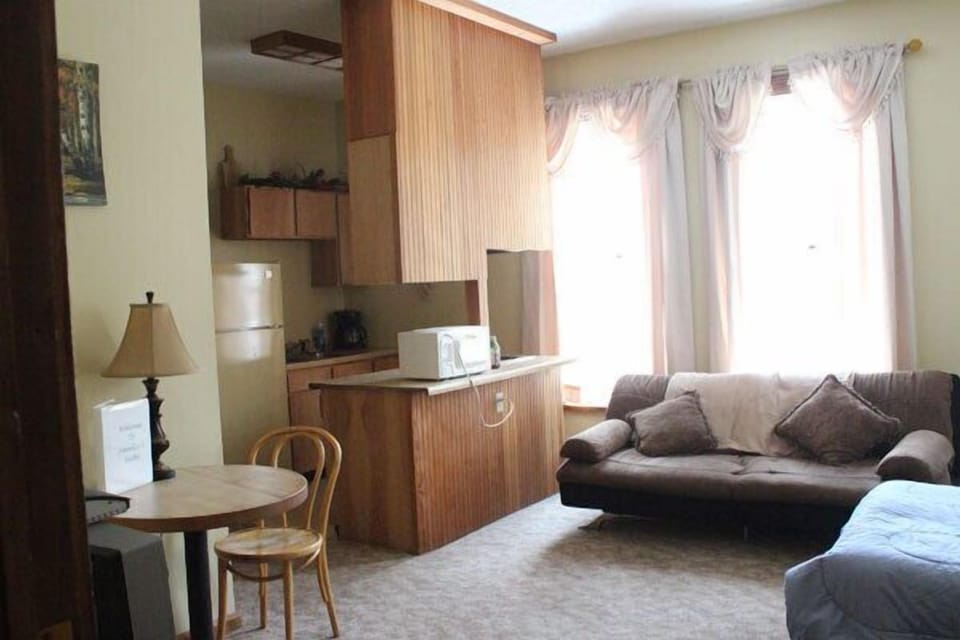 Anvil Suite | Living room | TV