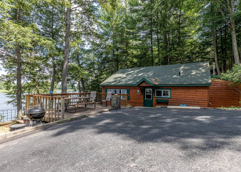 BBQ/picnic area
