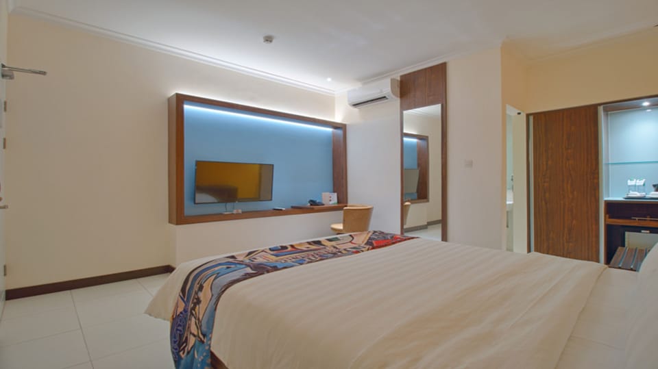 Deluxe Double Room | In-room safe, desk, free WiFi