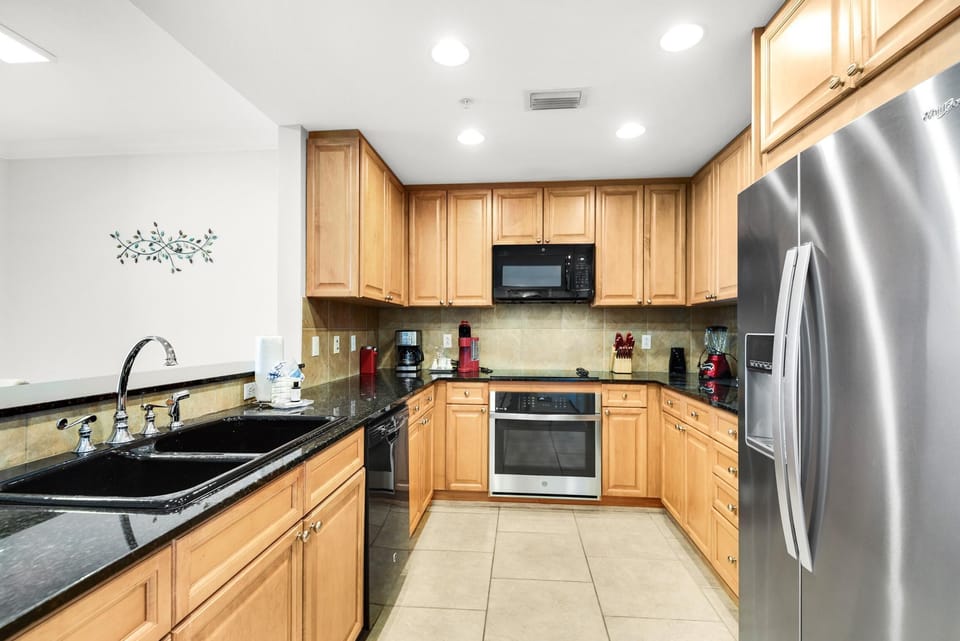 Condo, Multiple Beds (Portofino Island Resort 3-1705) | Private kitchen