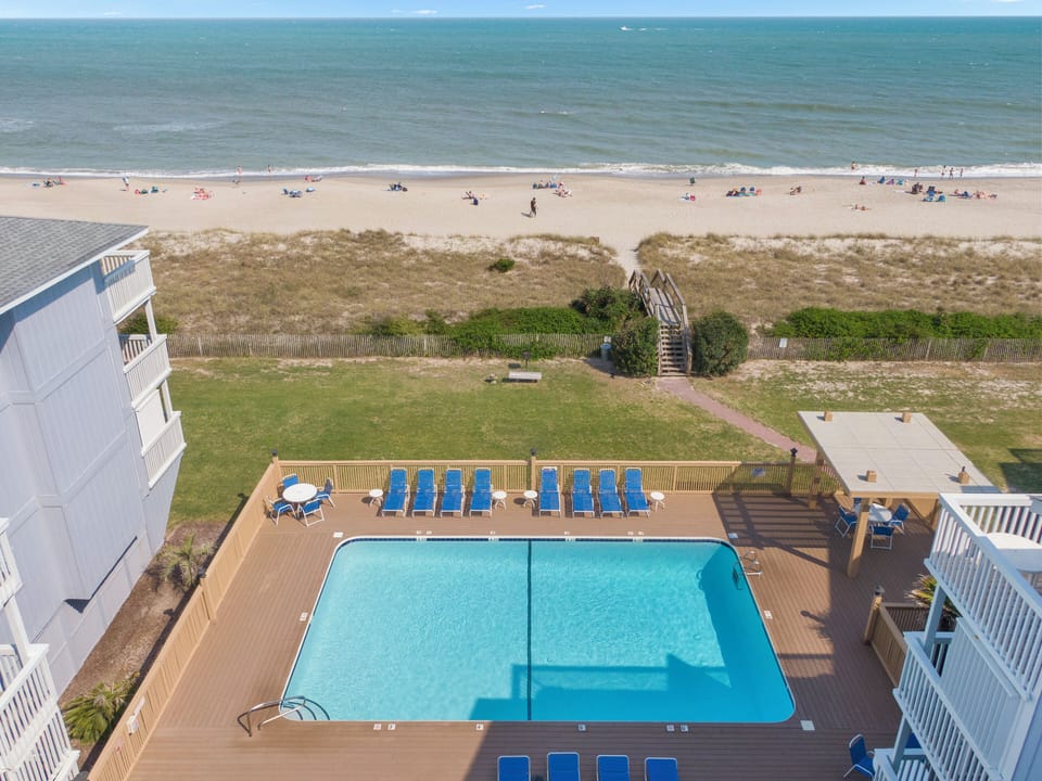 Condo (1 Bedroom) | Property amenity