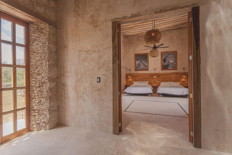 Traditional Cottage, Pool View | Bed sheets