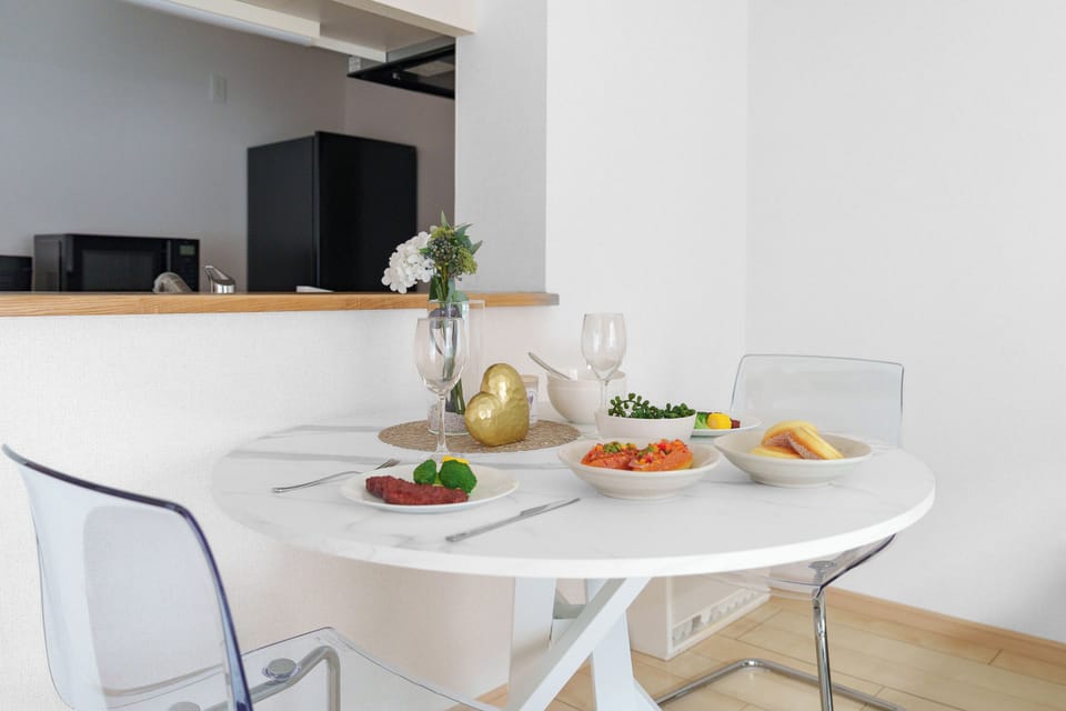 Apartment | Dining
