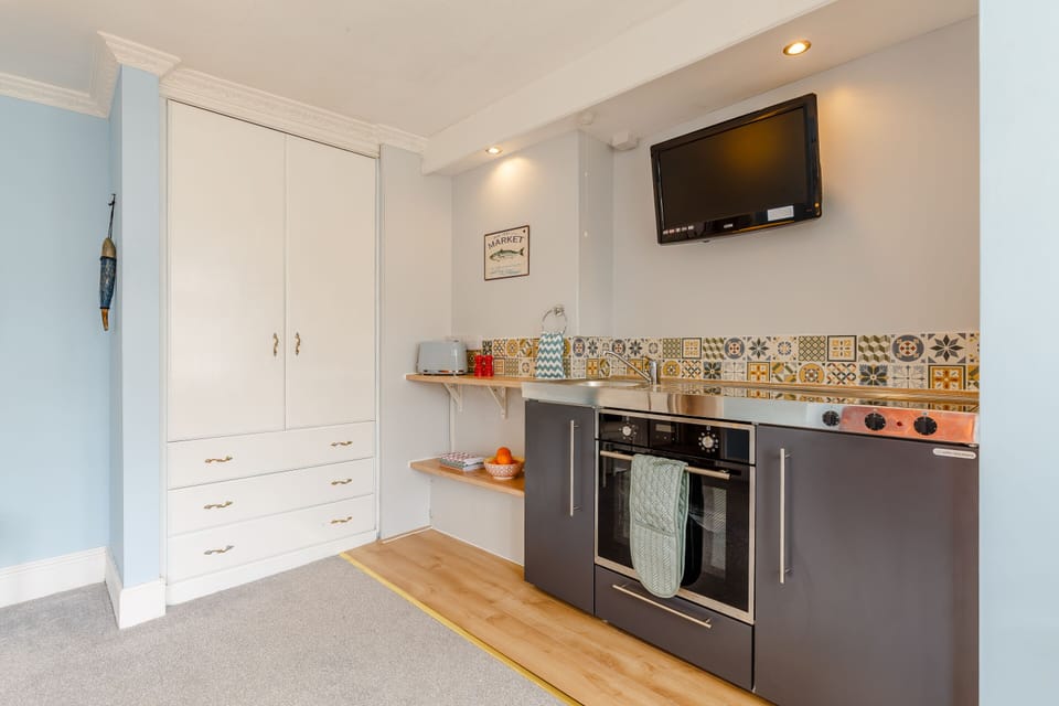 Apartment | Shared kitchen | Electric kettle