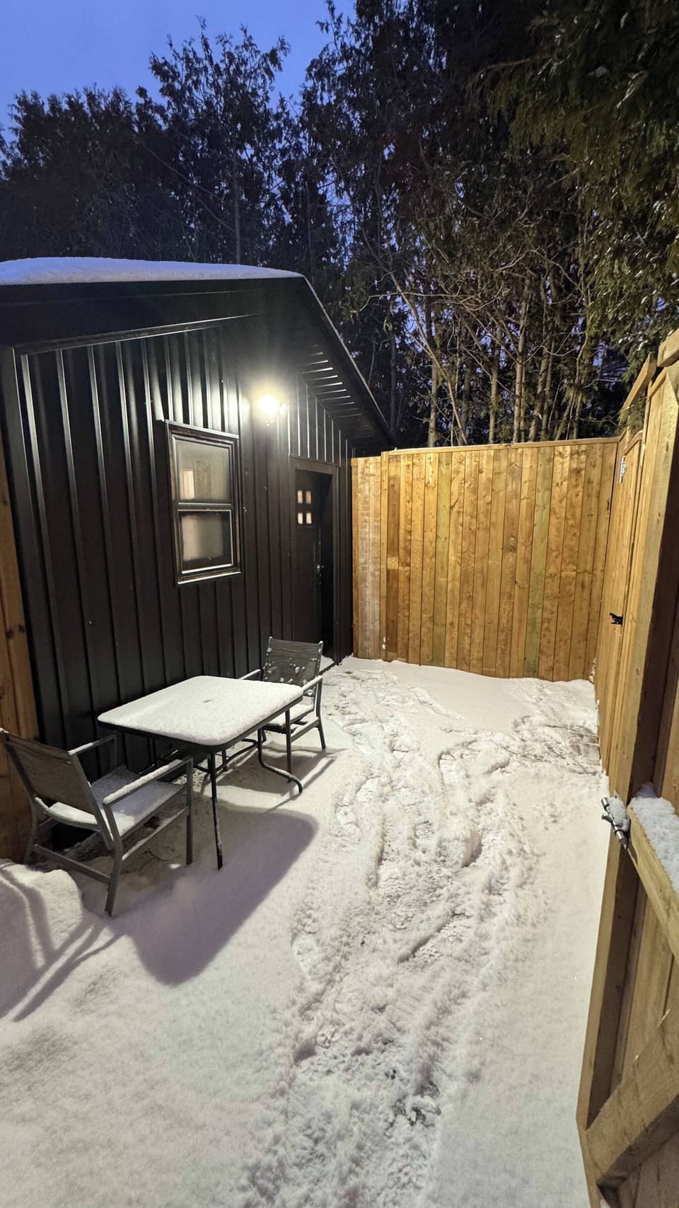 Studio | Outdoor dining