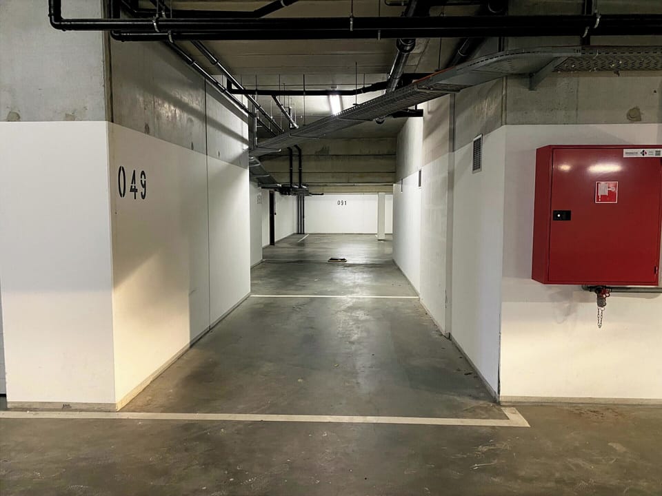 Apartment | Parking | Free self parking