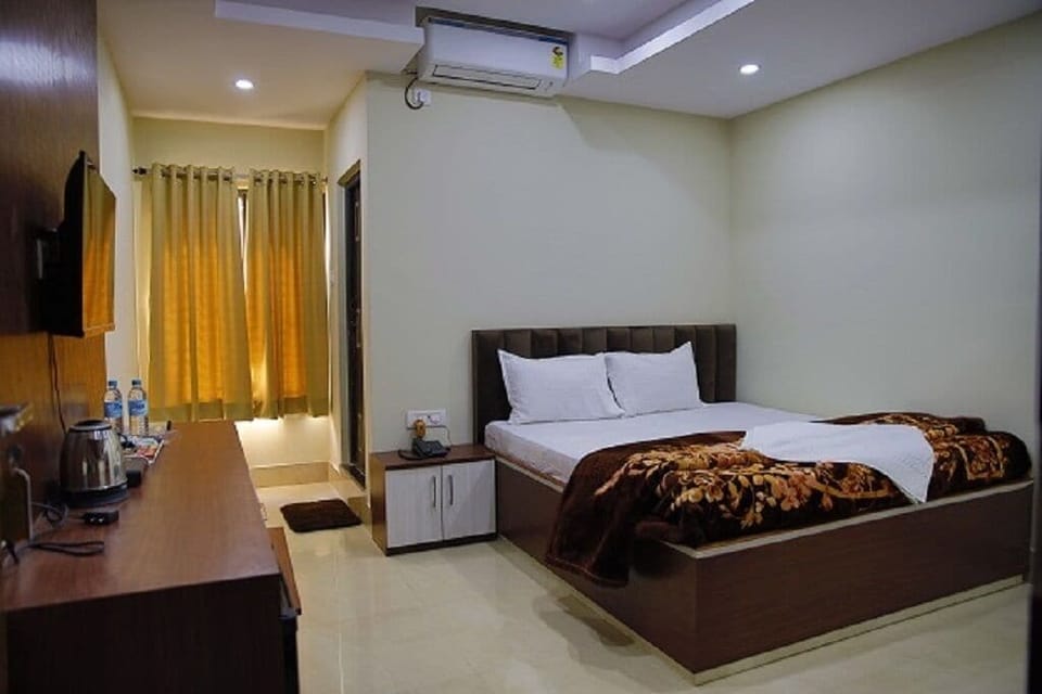 Deluxe Double Room | Free WiFi