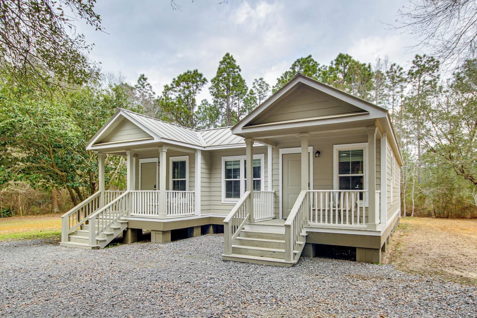 Cottage (2 Bedrooms) | Front of property