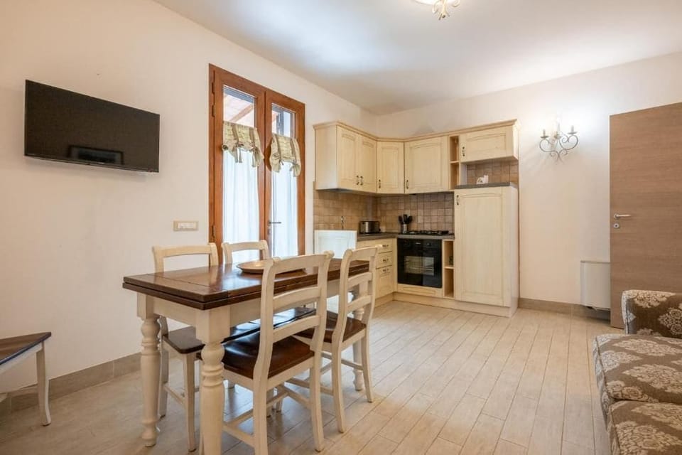 Classic Apartment, 1 Bedroom | Interior