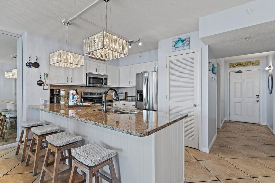 Condo, Multiple Beds (Pelican Beach Terrace 1404) | Private kitchen | Oven, toaster