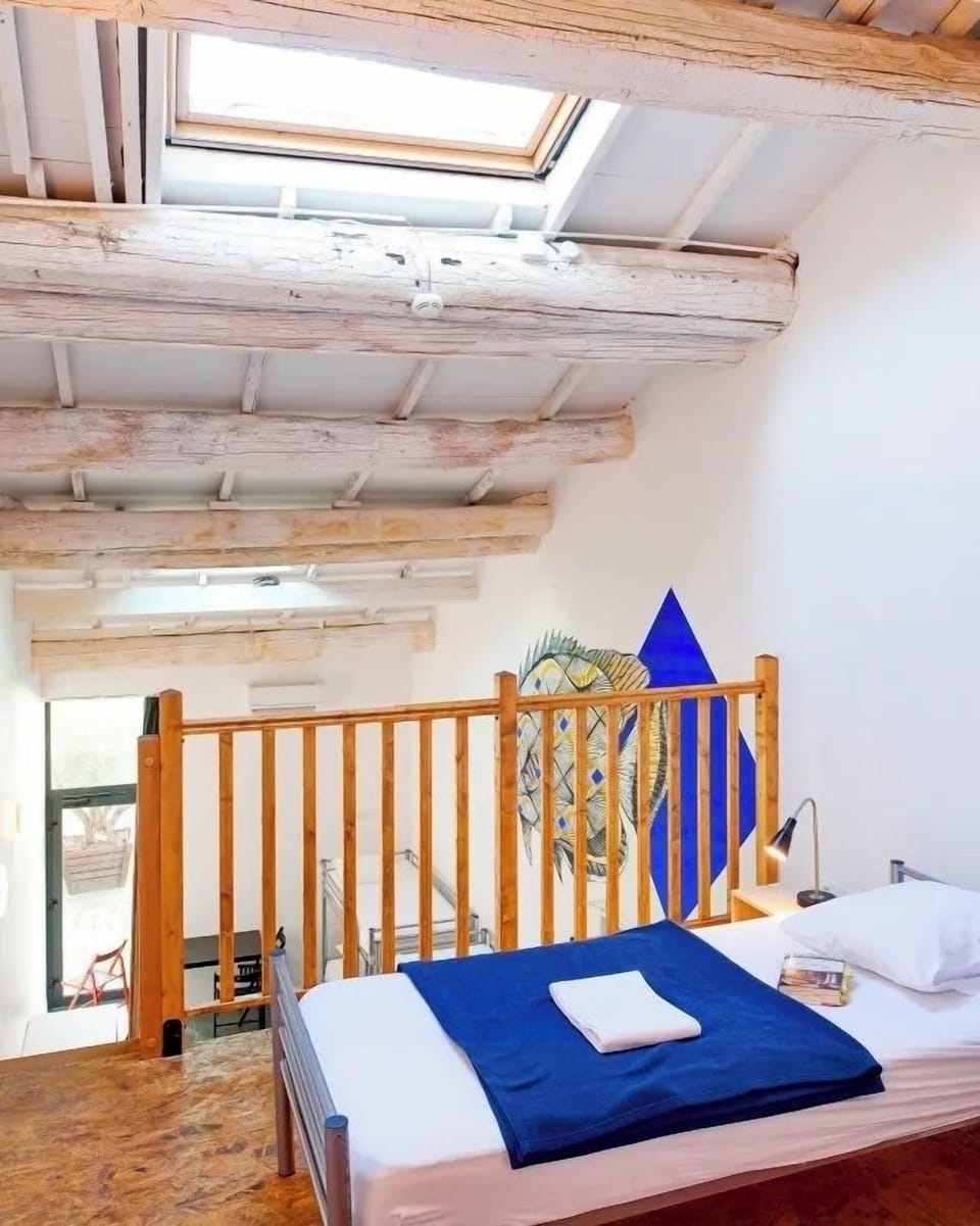 Bed in a 6-Bed Mixed Dorm with Private Bathroom | In-room safe, individually furnished, blackout drapes