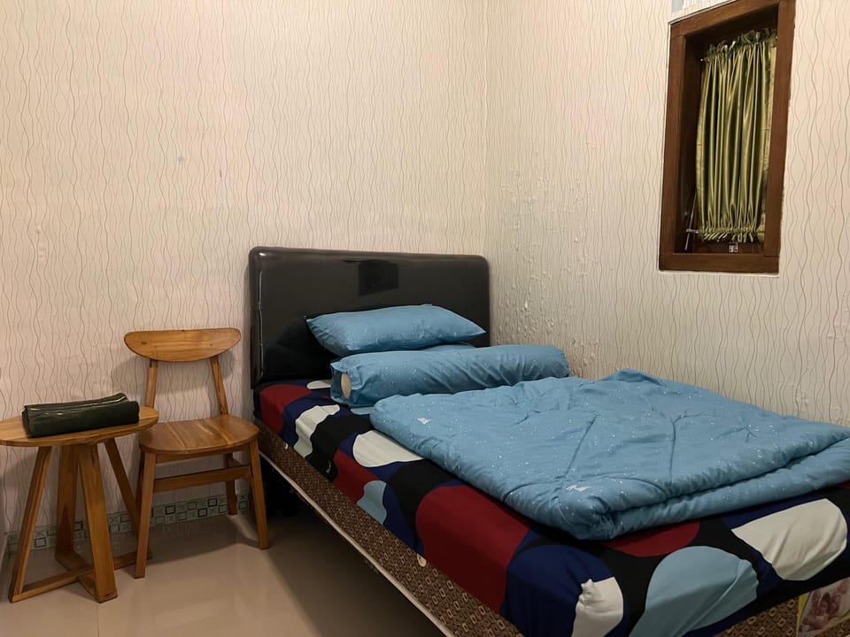 Family Room | WiFi (free)