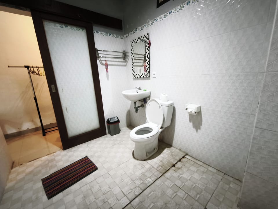 Suite | Bathroom