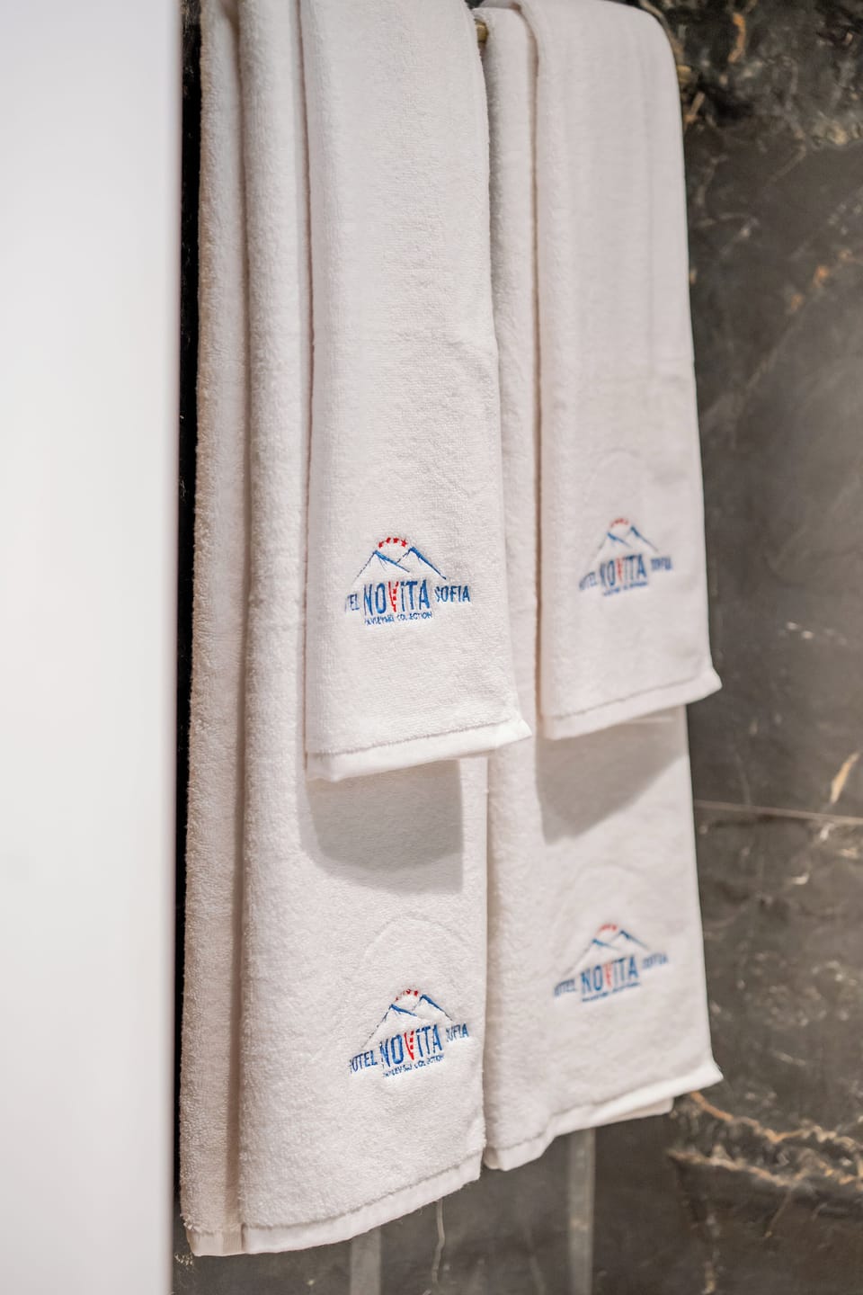 Superior Double Room, City View | Bathroom amenities | Shower, free toiletries, hair dryer, slippers
