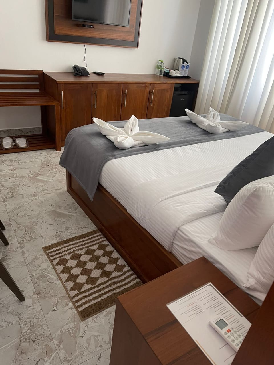 Deluxe Double or Twin Room, Balcony, City View | Desk, laptop workspace, WiFi (free)