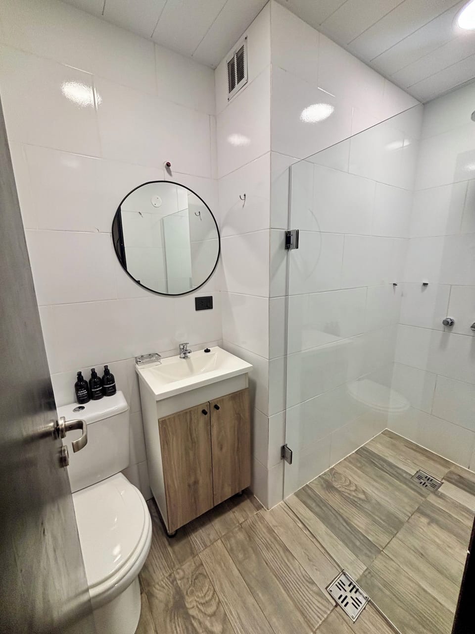 Shower, free toiletries, hair dryer (on request), towels