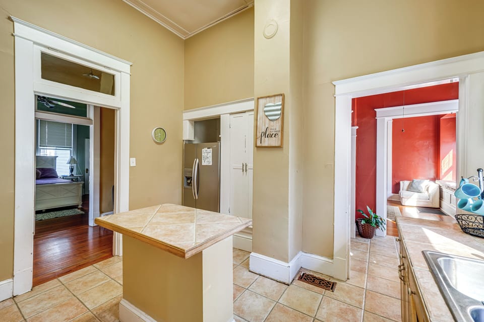 House (4 Bedrooms) | Interior