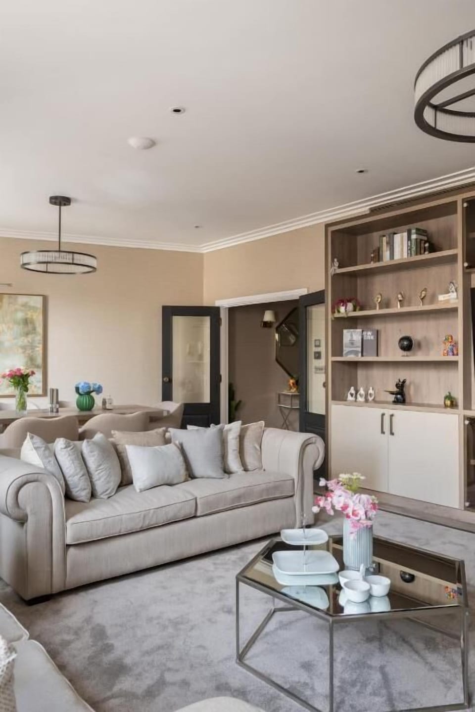 Apartment | Living area | TV