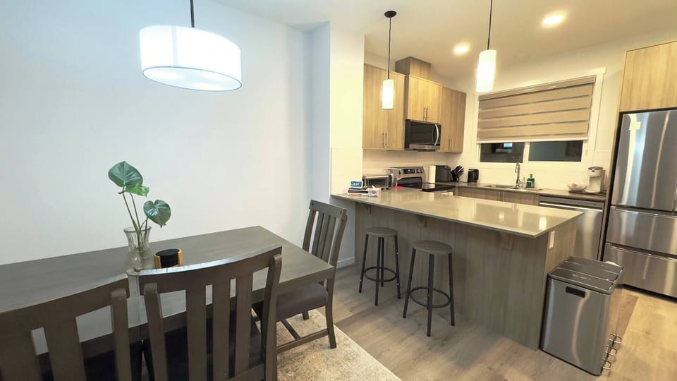 House, 3 Bedrooms, Smoking, City View | Interior