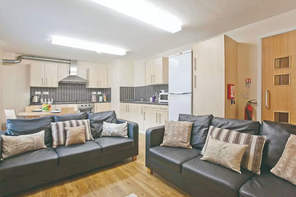 Single Room, Non Smoking, Shared Bathroom | Shared kitchen