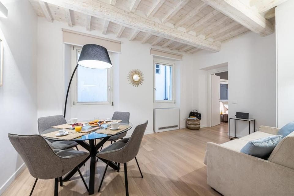 Superior Condo, Ensuite | Dining