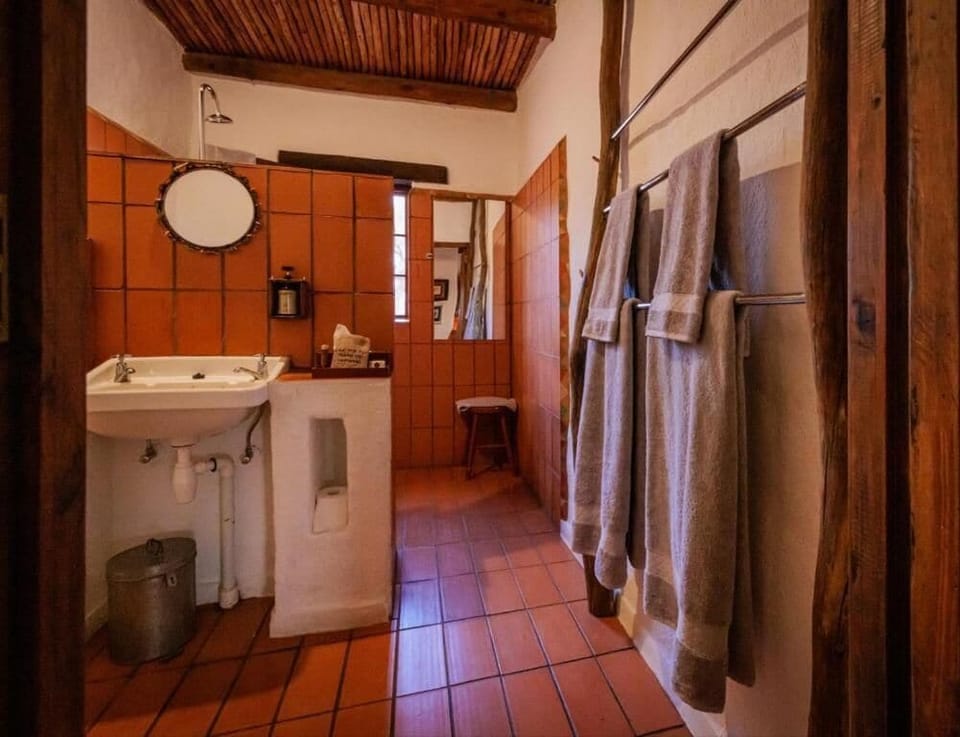 Standard Quadruple Room, Patio | Bathroom