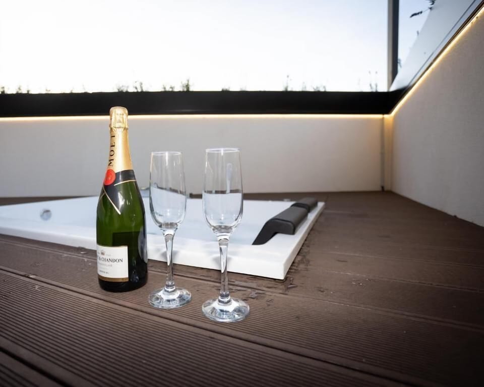Apartment, Terrace, City View | Food and drink