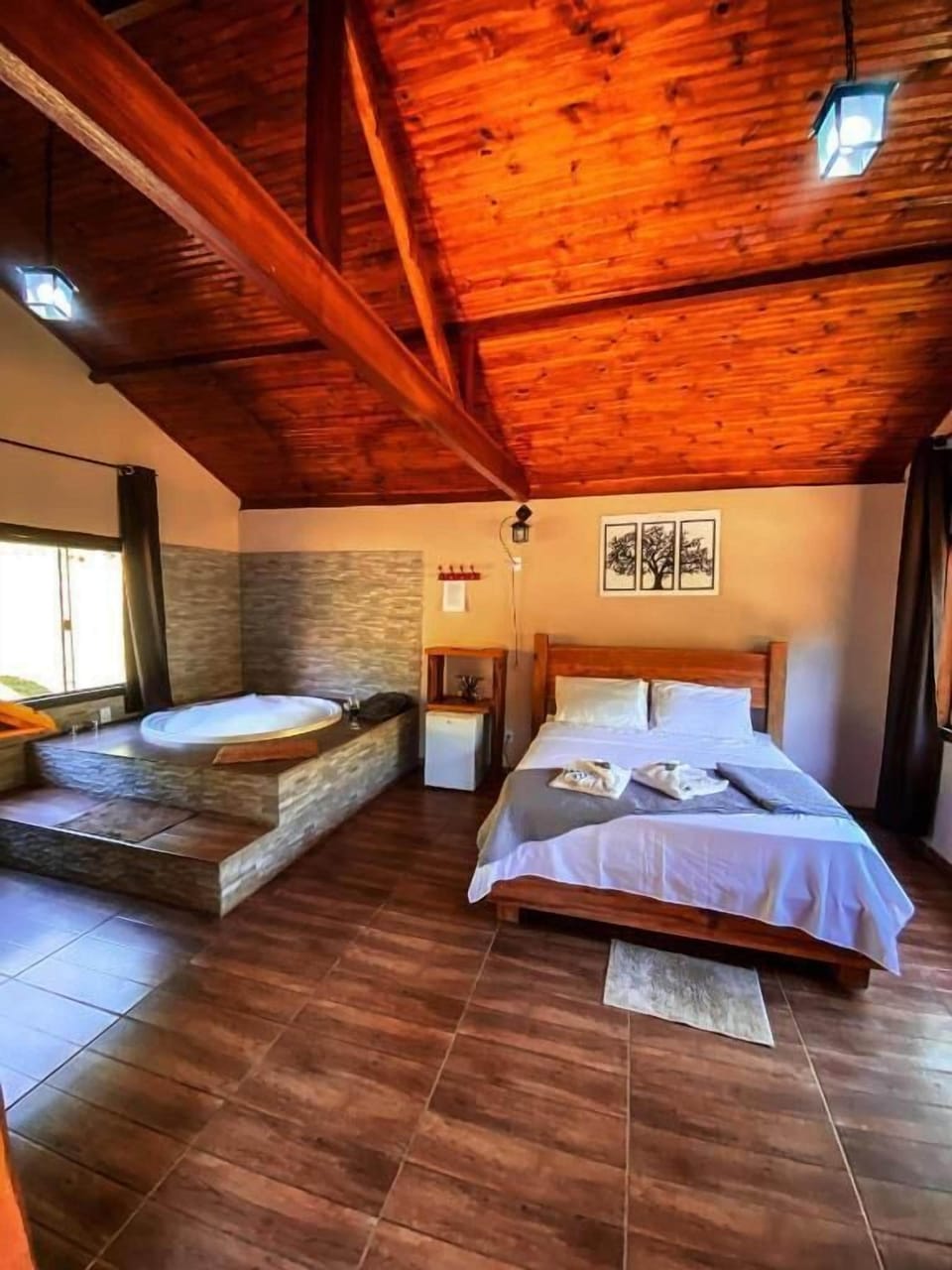 Romantic Chalet, Lanai, Mountain View | Free WiFi
