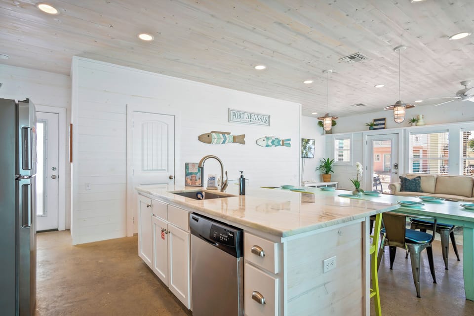Basic House | Private kitchen