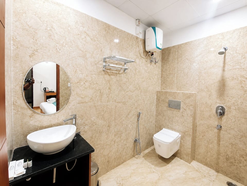Shower, rainfall showerhead, slippers, bidet
