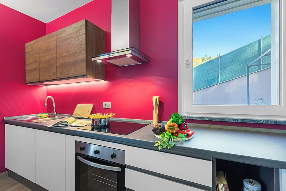 Family Apartment, 1 Bedroom, Balcony, Mountainside (Appartamento Ciclamino) | Private kitchen
