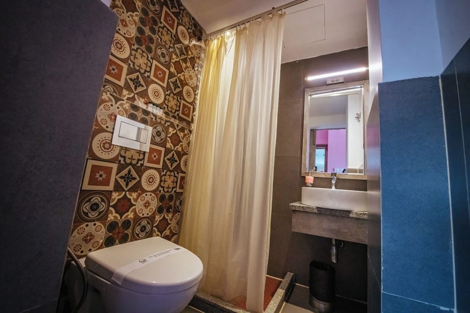 Basic Double Room | Bathroom | Shower, free toiletries, towels, soap