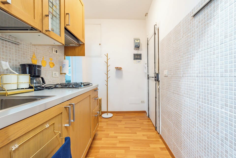 Apartment (1 Bedroom) | Interior